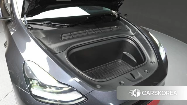 Tesla Model Y id 4177734 из Кореи 16