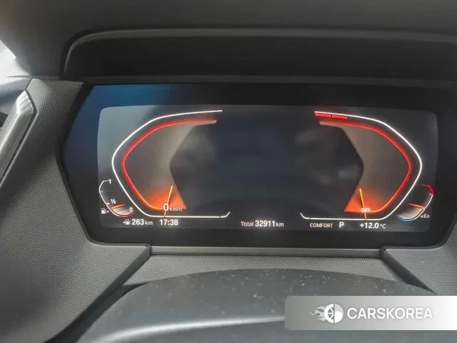 BMW 1 Series (F40) 2024 Черный из Кореи, фото 6