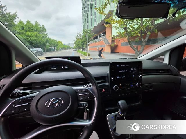 Hyundai Staria id 4628616 из Кореи 10