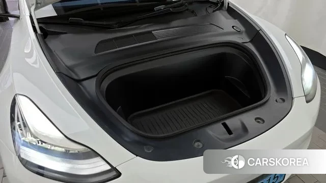 Tesla Model Y id 3059450 из Кореи 16