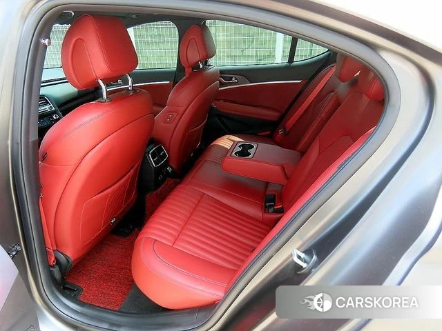 Genesis The New G70 id 4443104 из Кореи 16