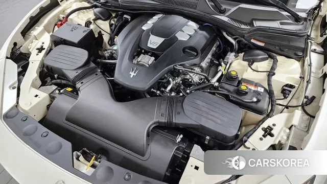 Maserati Ghibli id 3013793 из Кореи 16