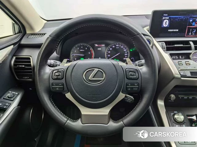 Lexus NX id 4264433 из Китая 13
