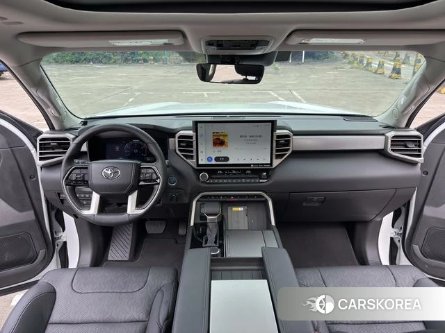 Toyota Sequoia id 4274601 из Китая 16
