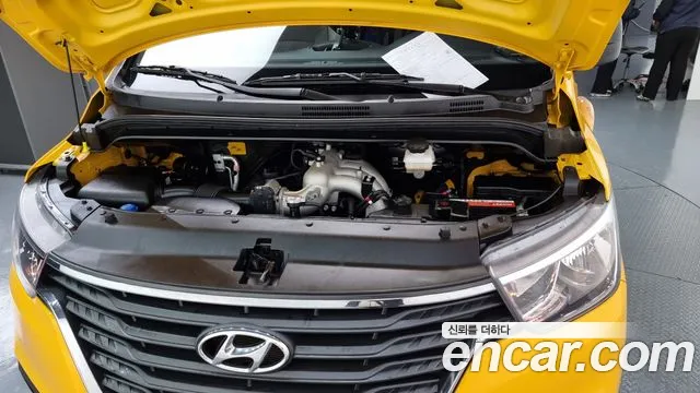 Hyundai The New Grand Starex id 2484199 из Кореи 16