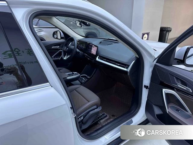 BMW X1 id 4313363 из Китая 21