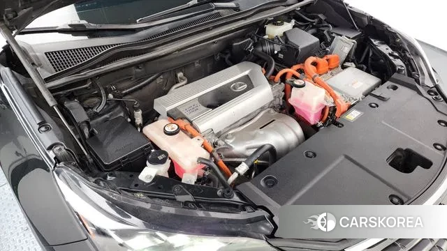 Lexus NX300h id 3736803 из Кореи 16