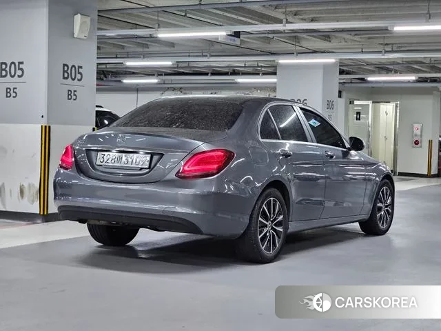 Mercedes-Benz C-Class W205 id 3595399 из Кореи 16