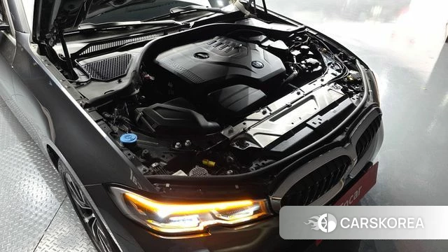 BMW 3 Series (G20) id 4224621 из Кореи 29