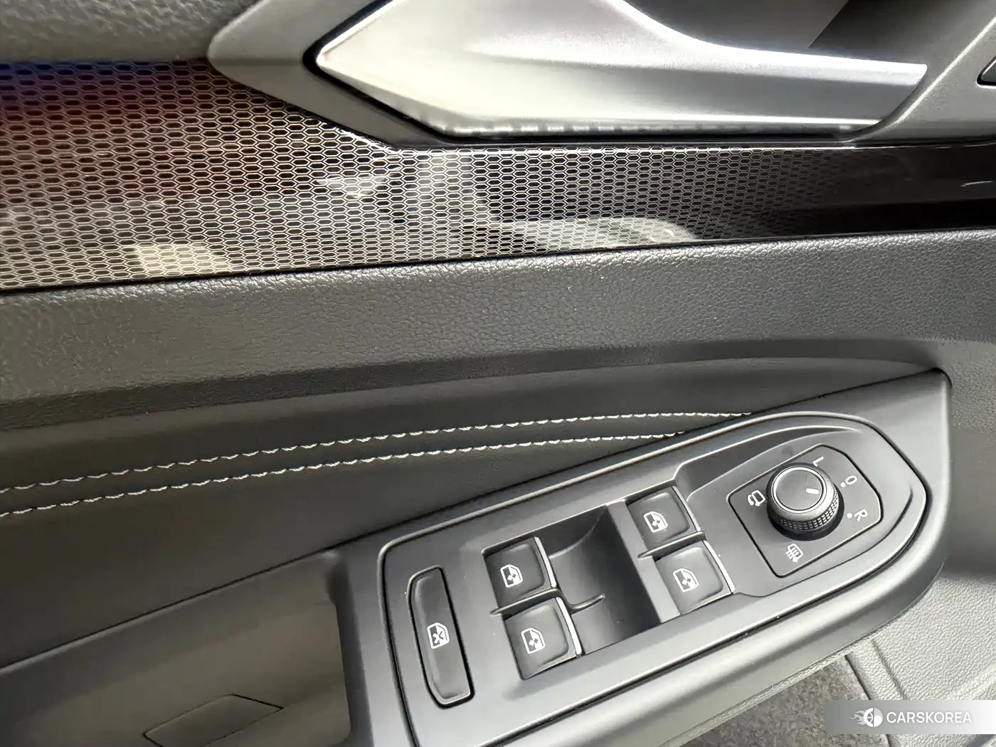 Volkswagen Golf id 4644627 из Китая 28