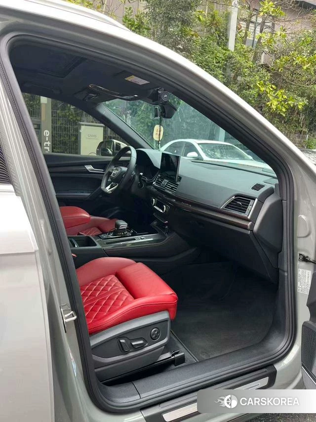 Audi SQ5 id 4260205 из Китая 8