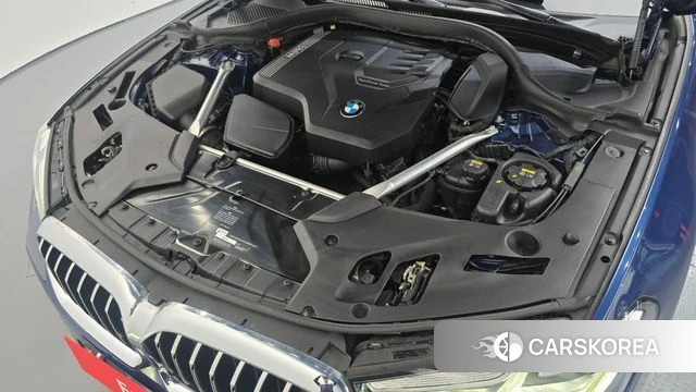 BMW 5 Series (G30) id 4702774 из Кореи 29