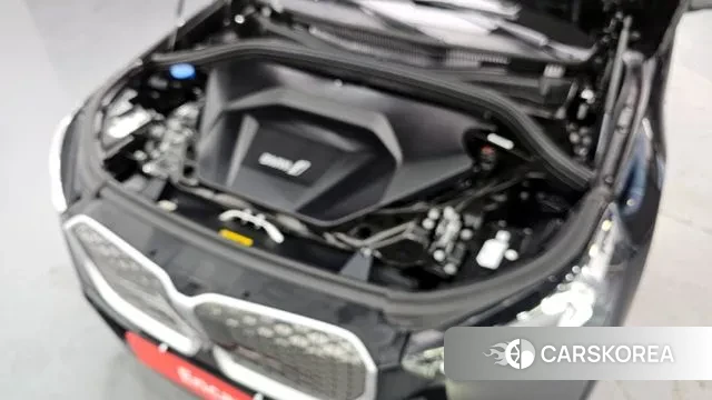 BMW iX1 (U11) id 3426309 из Кореи 16