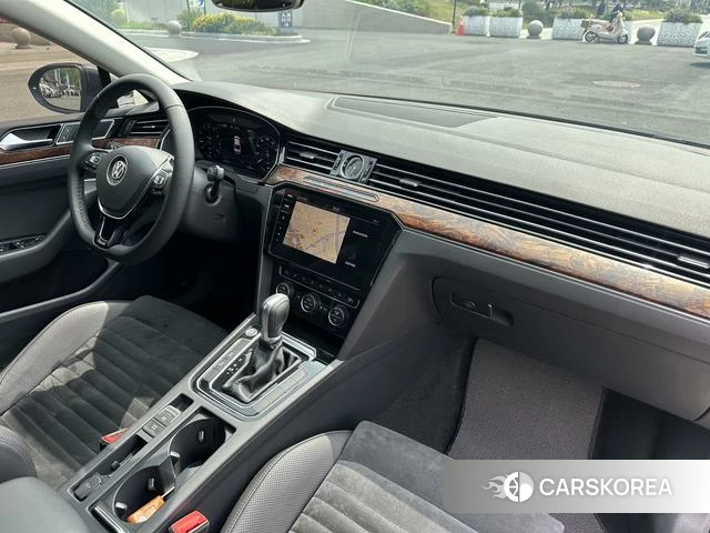 Volkswagen Magotan id 4241062 из Китая 17