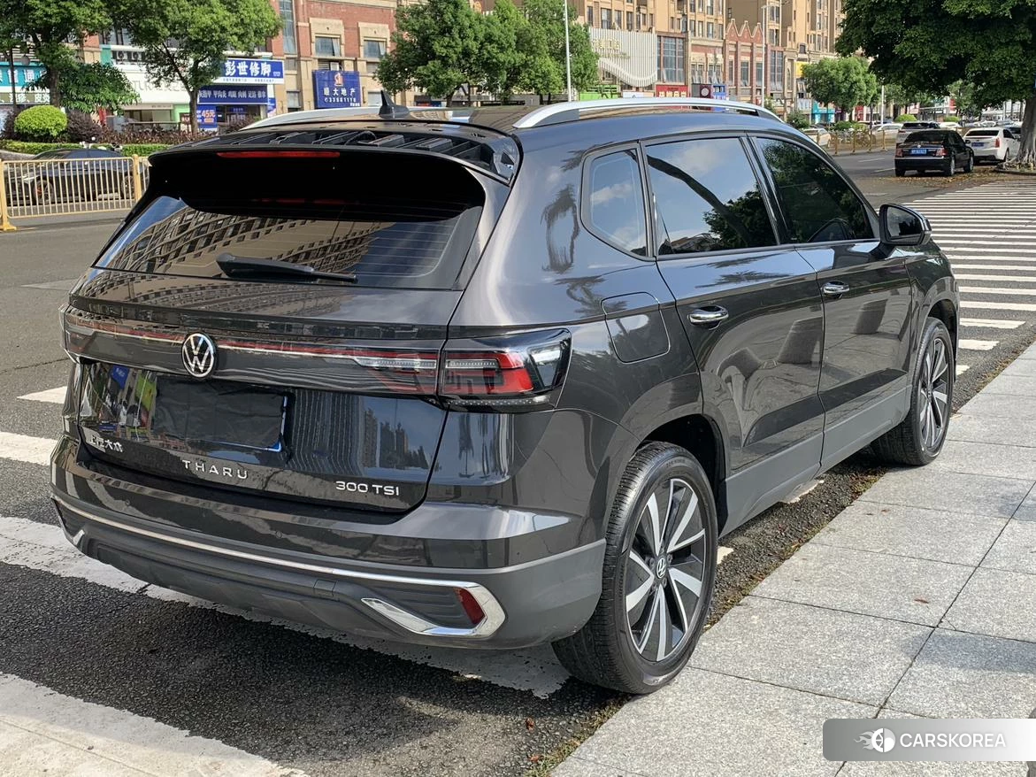 Volkswagen Tuyue 2024 Темно-серый из Китая, фото 6