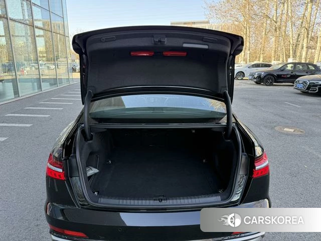 Audi A6L id 4271426 из Китая 12