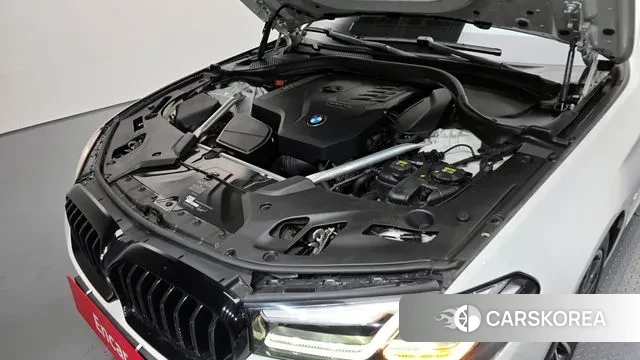 BMW 5 Series (G30) id 3587686 из Кореи 16