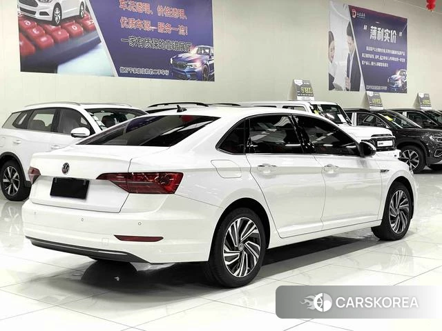 Volkswagen Sagitar id 4329036 из Китая 14