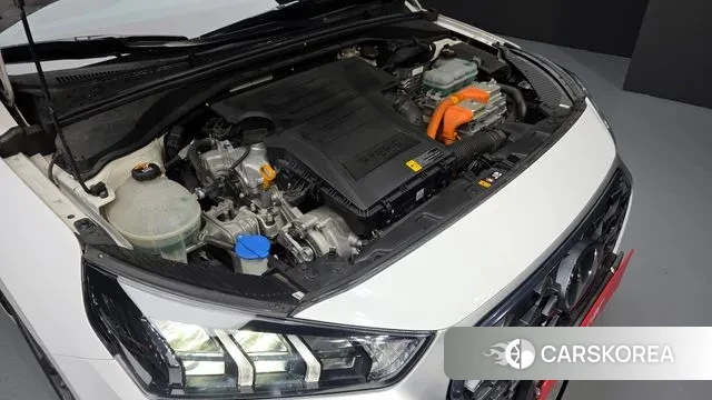 Hyundai The New Ionic Hybrid id 3269989 из Кореи 16