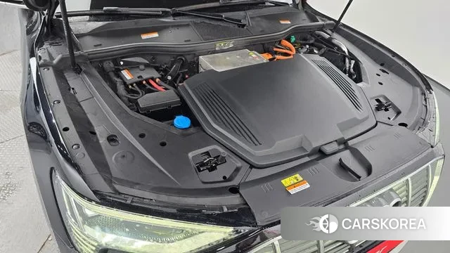 Audi e-Tron id 3069944 из Кореи 16