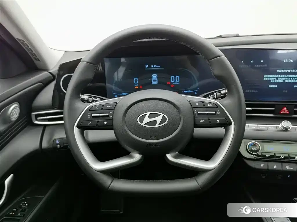 Hyundai Elantra id 4545653 из Китая 20