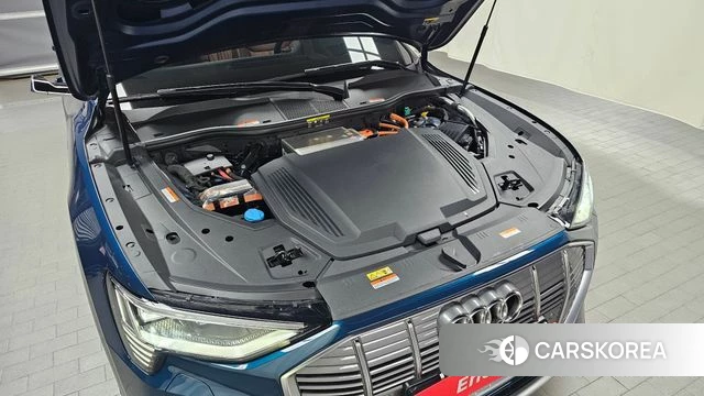 Audi e-Tron id 3898768 из Кореи 16