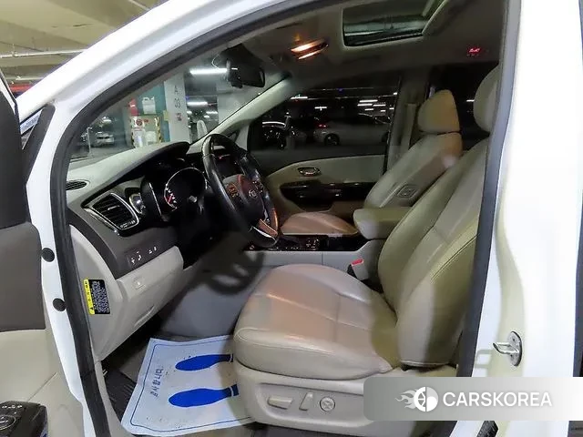 Kia All New Carnival id 3474941 из Кореи 16