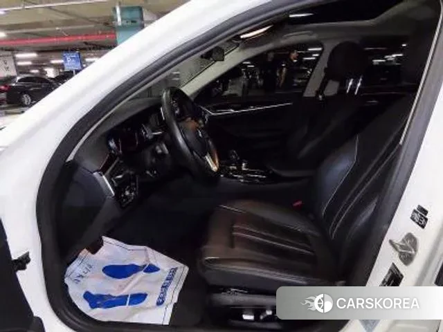 BMW 5 Series (G30) id 2991161 из Кореи 16