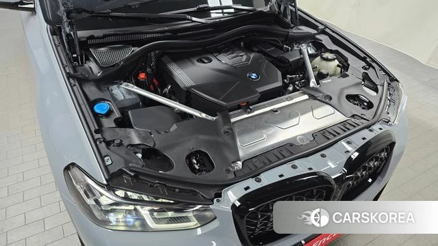 BMW X4 (G02) id 3939778 из Кореи 16