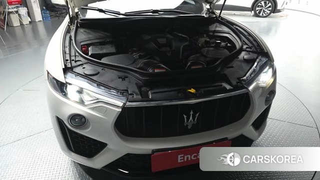 Maserati Levante id 4865346 из Кореи 36