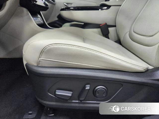 Hyundai The New Tucson (NX4) id 4623174 из Кореи 16