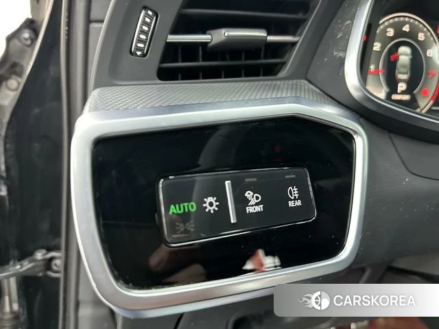 Audi A6L id 4275810 из Китая 19
