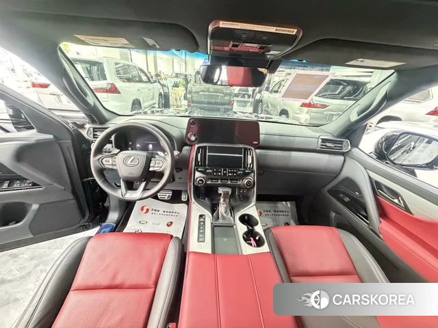 Lexus LX 2023 Черный из Китая, фото 6