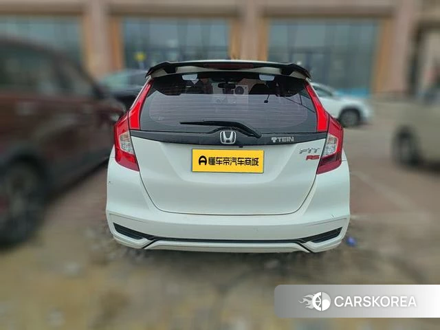 Honda Fit 2019 Белый из Китая, фото 6