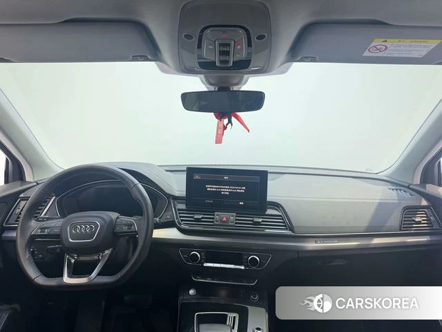 Audi Q5L id 3908435 из Китая 12