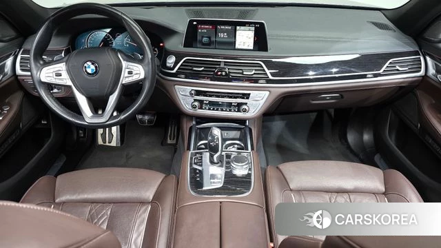 BMW 7 Series (G11) id 3814463 из Кореи 16