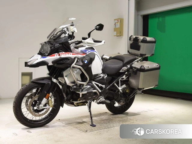 BMW R1250GS ADVENTURE 2023 из Японии