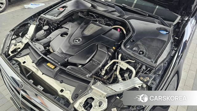 Mercedes-Benz E-Class W213 id 4562746 из Кореи 28