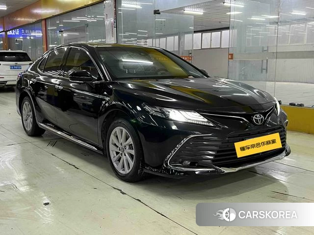 Toyota Camry 2023 Черный из Китая, фото 6
