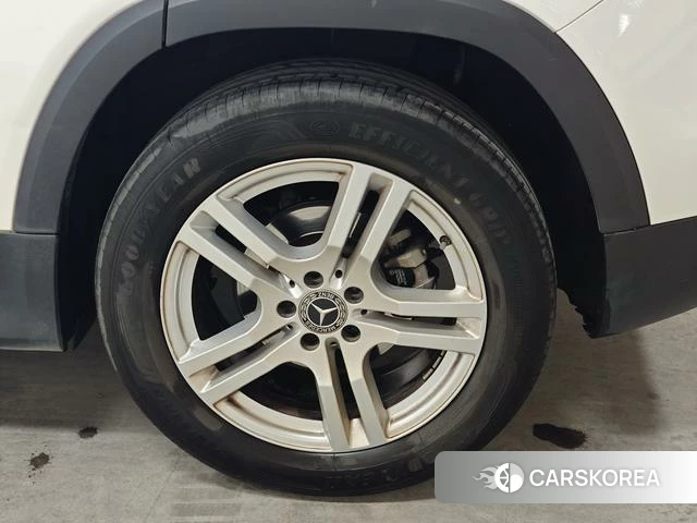 Mercedes-Benz GLB id 4272116 из Китая 16