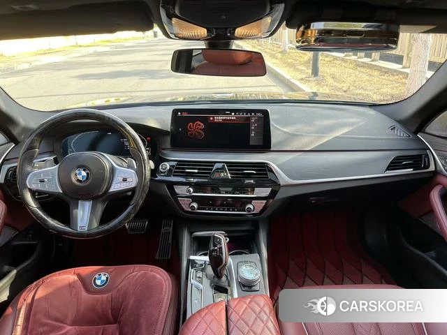 BMW 5 series 2023 Черный из Китая, фото 6