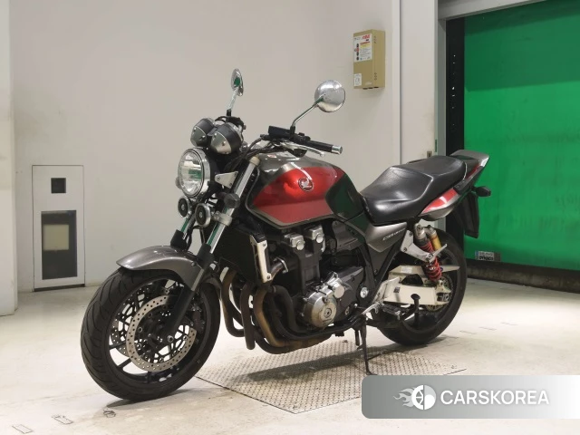 Проданный Honda CB1300SF 2016 из Японии, фото 5