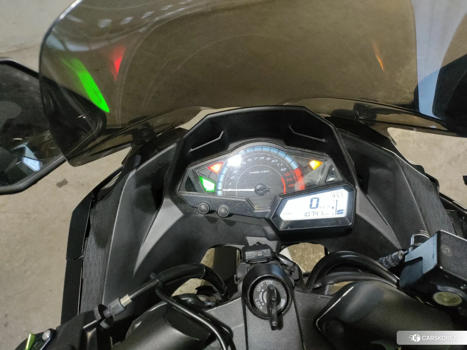 Kawasaki NINJA 250 id 3947250 из Японии 6