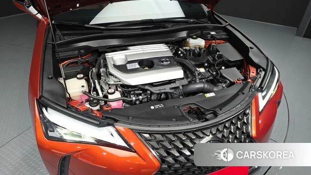 Lexus UX250h id 3795622 из Кореи 16