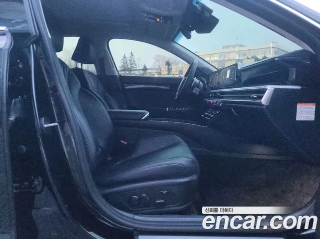 Hyundai Grandeur Hybrid (GN7) id 2599472 из Кореи 15