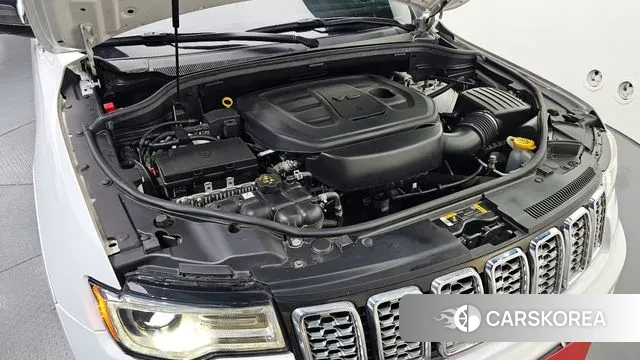 Jeep Grand Cherokee id 2964737 из Кореи 16