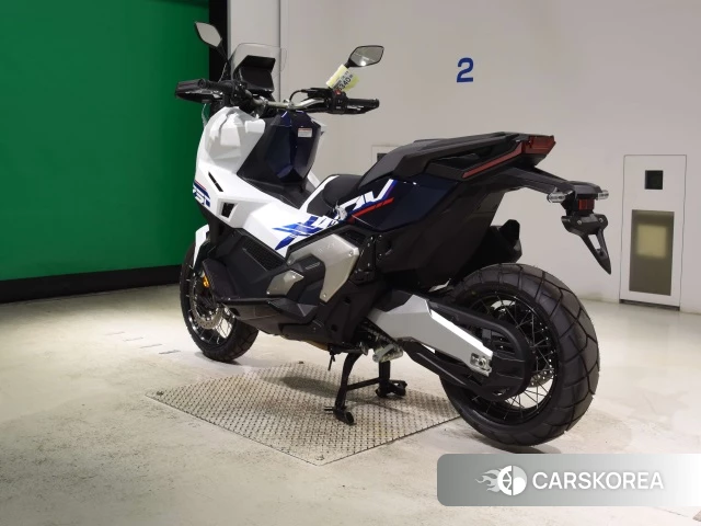 Honda X-ADV 750 id 4392928 из Японии 6