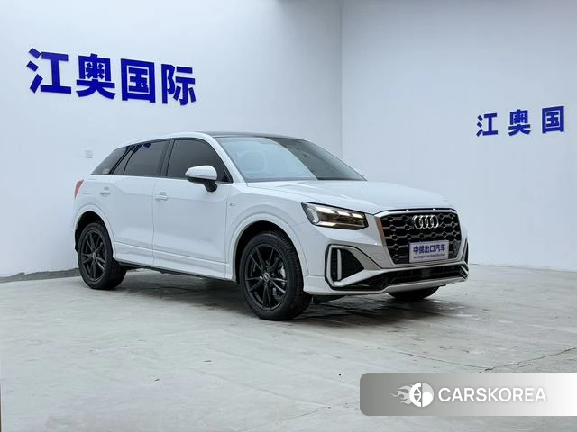 Audi Q2L id 4265948 из Китая 18
