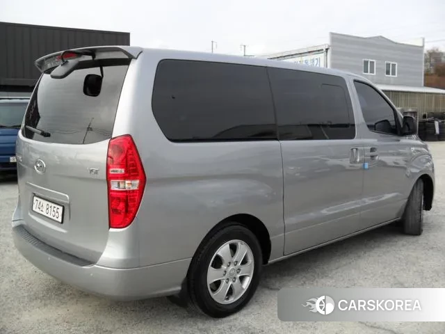 Hyundai The New Grand Starex id 3476750 из Кореи 16