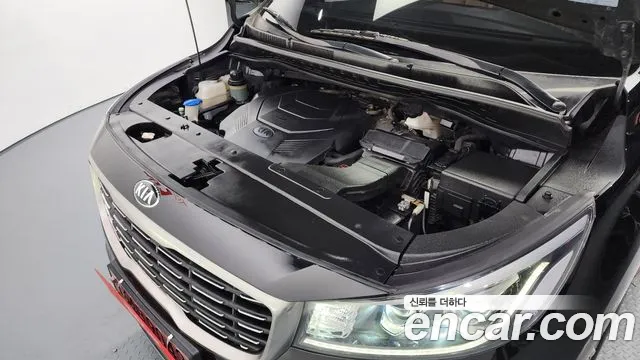 Kia The New Carnival id 2374978 из Кореи 16